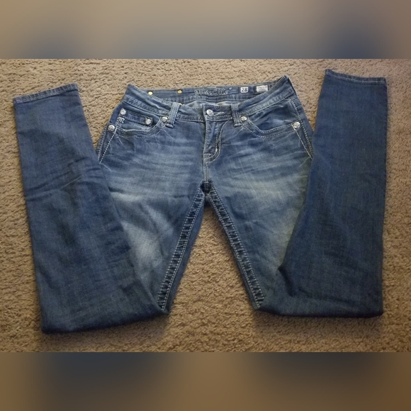 MissMe (NOT WEARABLE) - Picture 2 of 5